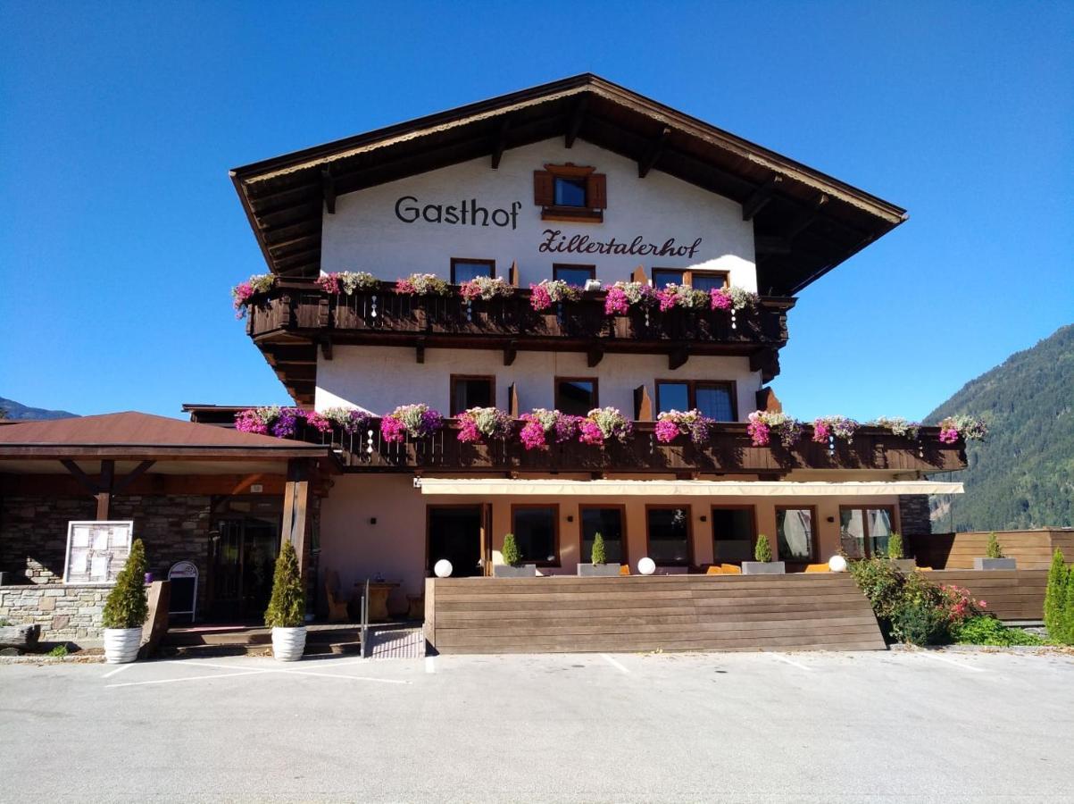 Отель Zillertalerhof Рид-им-Циллерталь Экстерьер фото